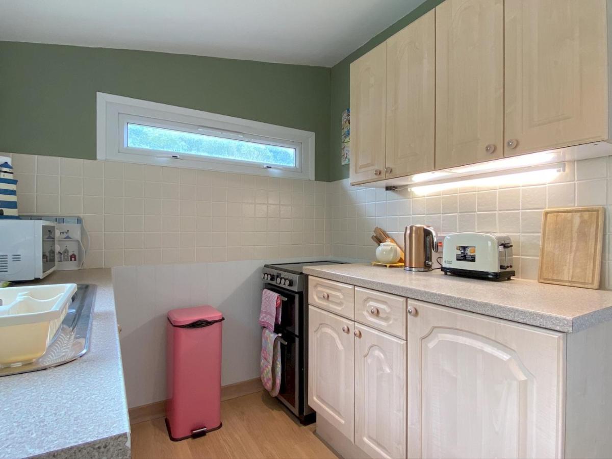 Pass The Keys Gower Beach Staycation Caswell Bay - Sleeps 4 Swansea Buitenkant foto